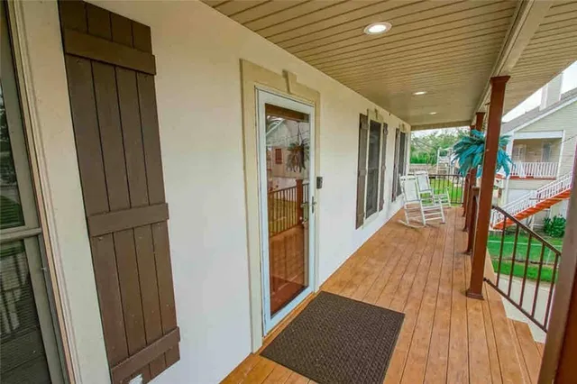 $389,000 | 4575 Jean Lafitte Boulevard, Lafitte, LA 70067