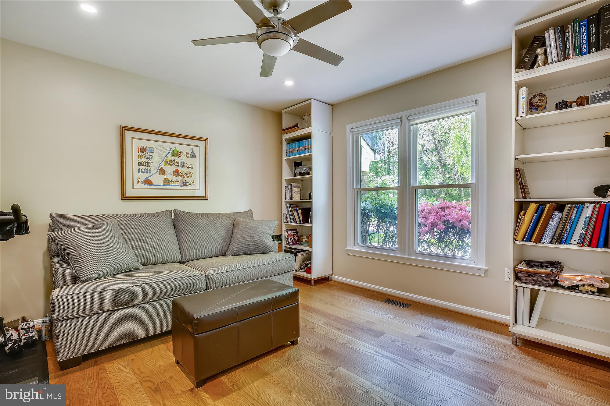 810 Bromley Street Silver Spring, MD 20902 - Photo 23 of 44 Office / Study