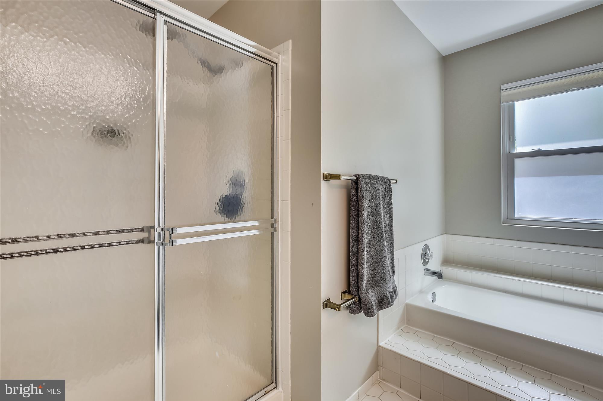 810 Bromley Street Silver Spring, MD 20902 - Photo 30 of 44 Primary Bathroom
