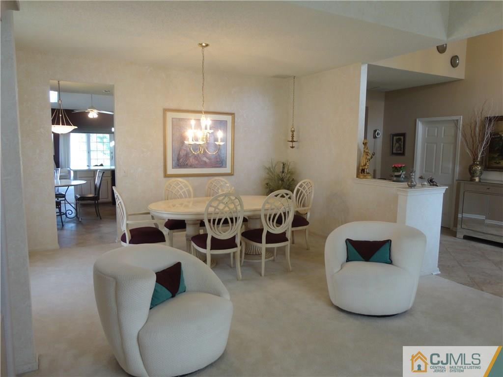 32 Chichester Road Monroe Township, NJ 08831 - Photo 11 of 25 Gallery Image 11