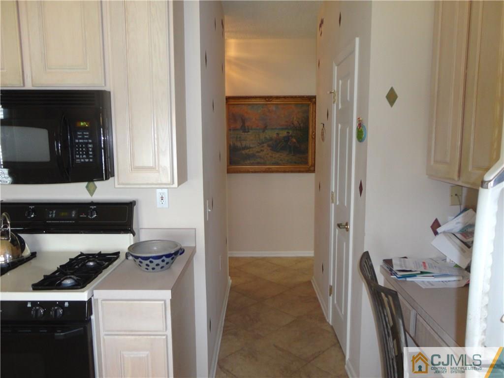 32 Chichester Road Monroe Township, NJ 08831 - Photo 20 of 25 Gallery Image 20