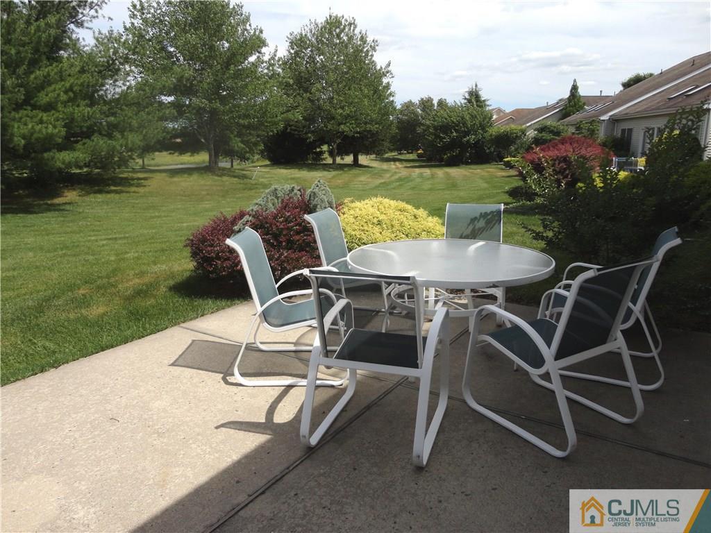 32 Chichester Road Monroe Township, NJ 08831 - Photo 5 of 25 Gallery Image 5