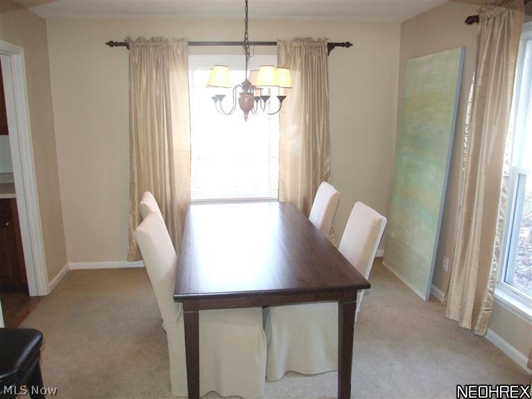4927 Mayfield Road Lyndhurst, OH 44124 - Photo 10 of 25 DINING ROOM