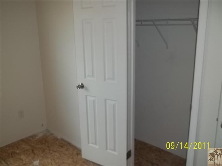 13442 Ocotillo Road Whitewater, CA 92282 - Photo 11 of 14 a view of a hallway