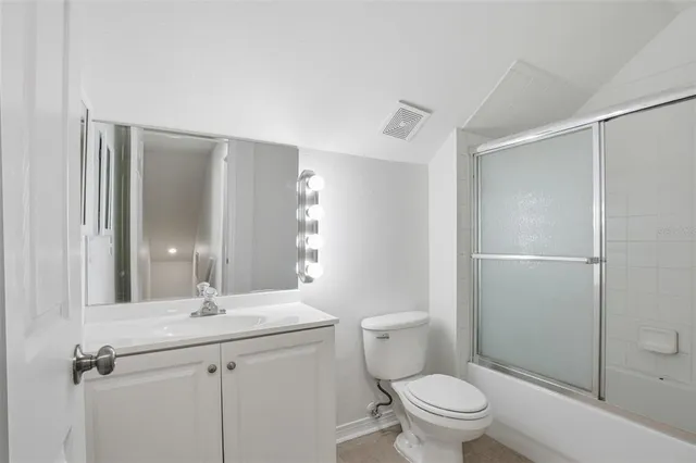 $289,900 | 622 Cape Cod Circle, Valrico, FL 33594