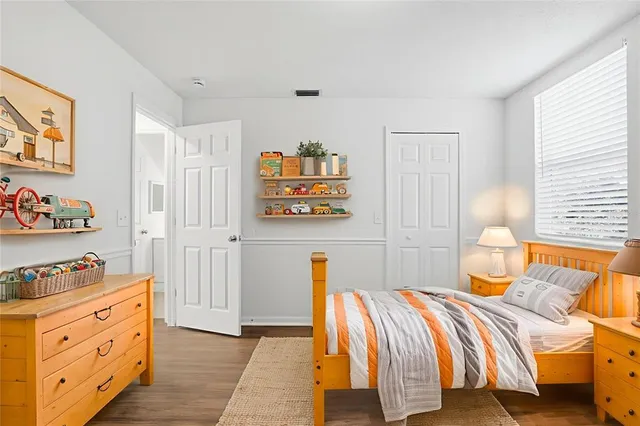 $289,900 | 622 Cape Cod Circle, Valrico, FL 33594