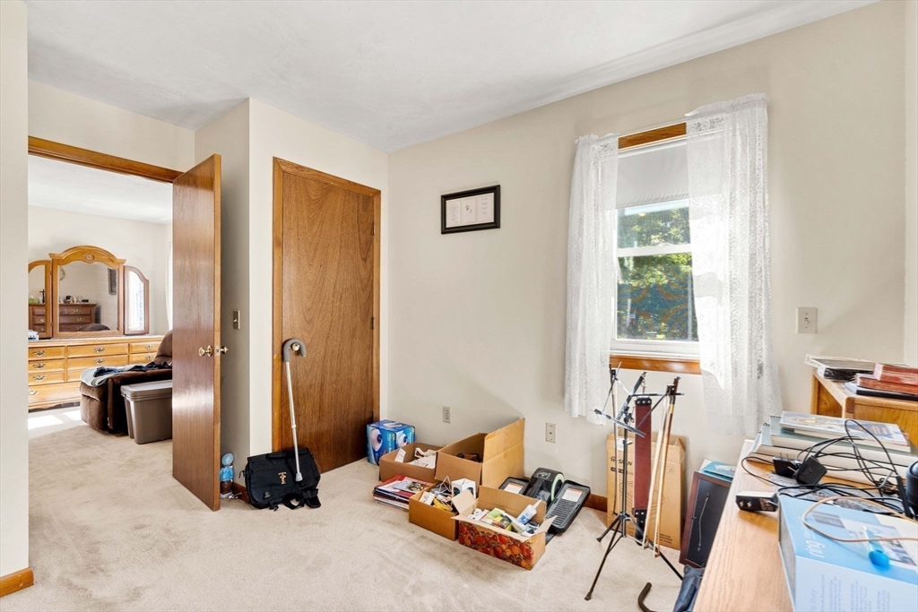 97 Fitch Road Lancaster, MA 01523 - Photo 32 of 42