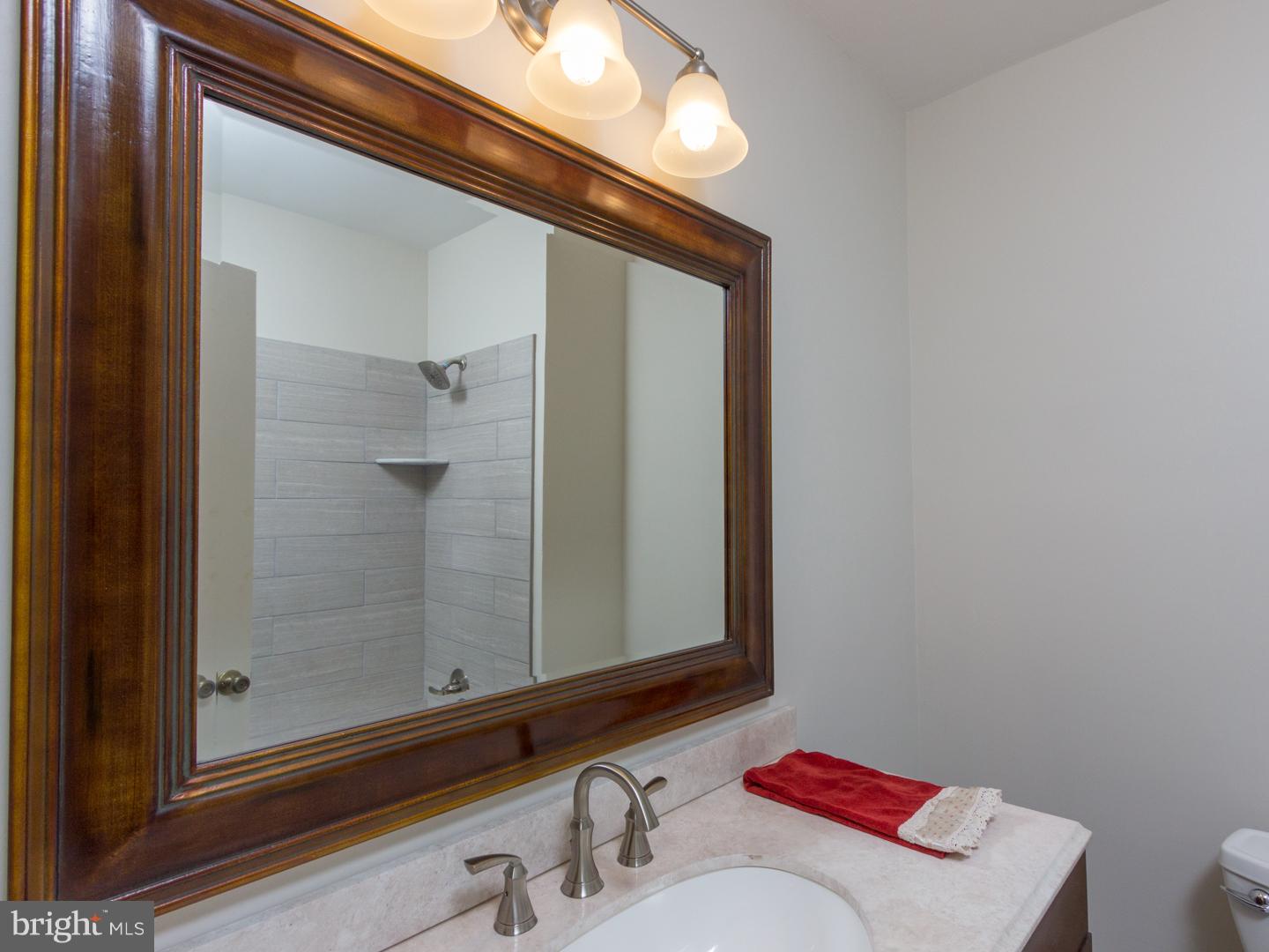 25 Dublin Road Pennington, NJ 08534 - Photo 11 of 18 Bathroom