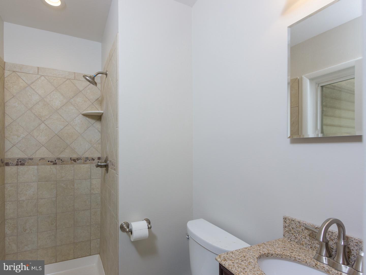 25 Dublin Road Pennington, NJ 08534 - Photo 14 of 18 Bathroom