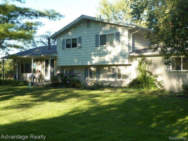53780 Bates Road New Baltimore, MI 48051 - Photo 1 of 38 P1080239.JPG