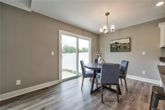 $599,900 | 509-511 West Smith Street, Spring Hill, KS 66083