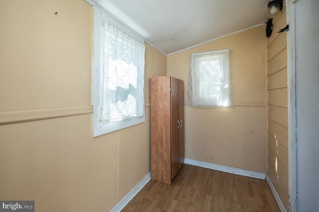 217 Haakon Road Brooklawn, NJ 08030 - Photo 13 of 28