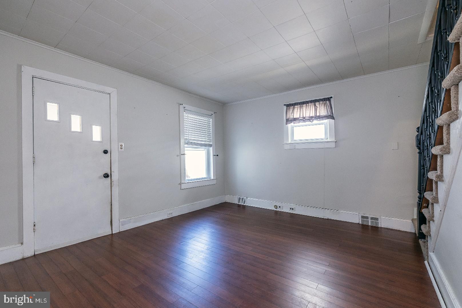 217 Haakon Road Brooklawn, NJ 08030 - Photo 5 of 28