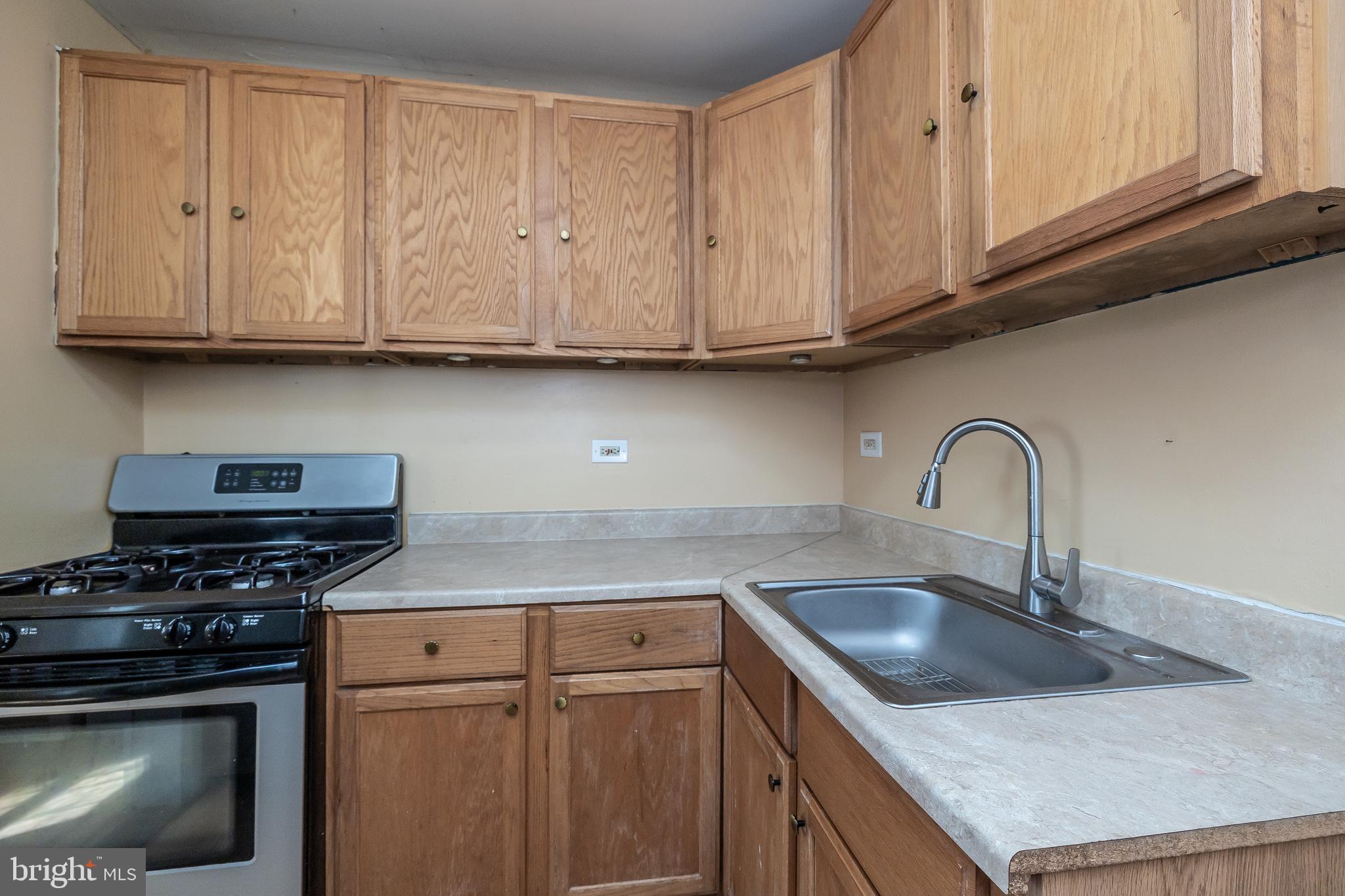 217 Haakon Road Brooklawn, NJ 08030 - Photo 10 of 28