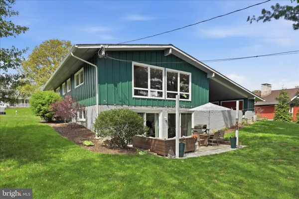 $470,000 | 254 Bluff View Drive, Lancaster, PA 17601