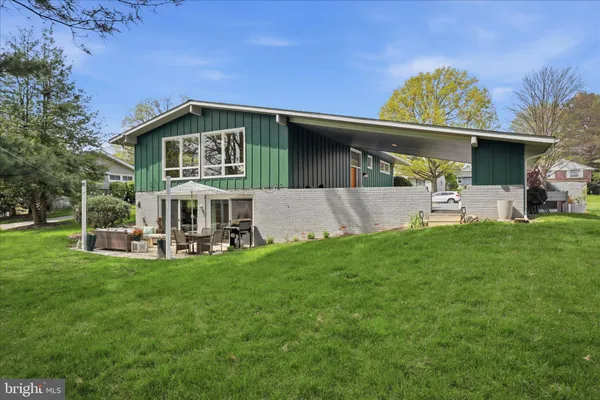 $470,000 | 254 Bluff View Drive, Lancaster, PA 17601