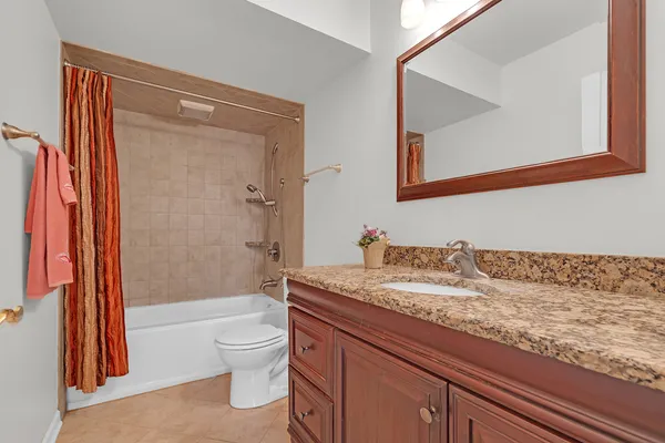 $369,900 | 1534 Palmgren Drive, Glenview, IL 60025