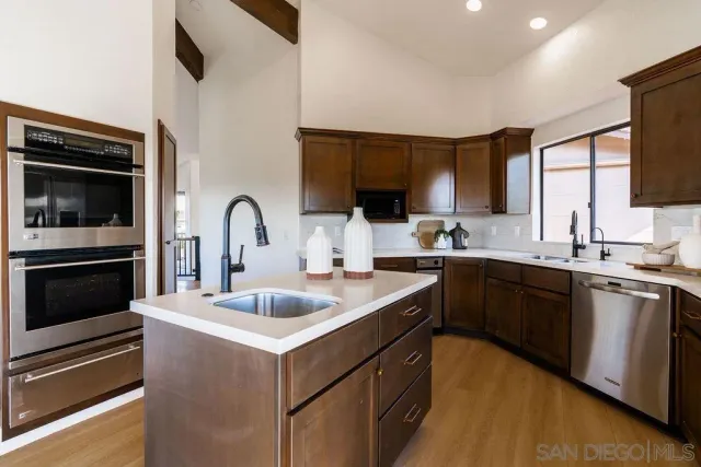 $2,495,000 | 2606 Galicia Way, Carlsbad, CA 92009