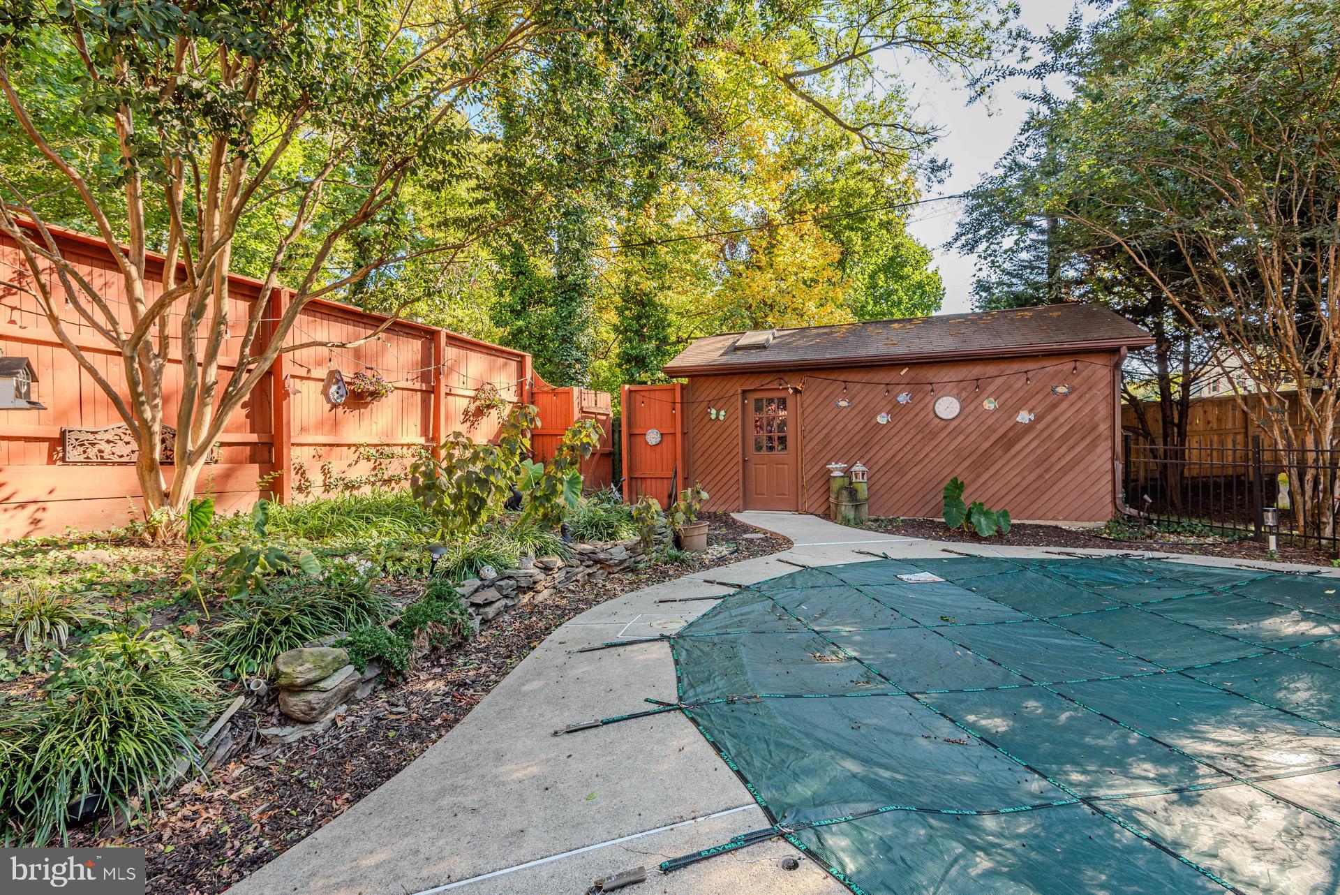 443 West Maple Road Linthicum Heights, MD 21090 - Photo 46 of 48 a front view of a house with garden