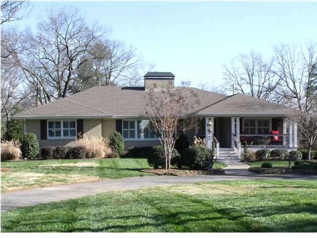 1403 Riverview Road Chattanooga, TN 37405 - Photo 1 of 20 Primary Photo