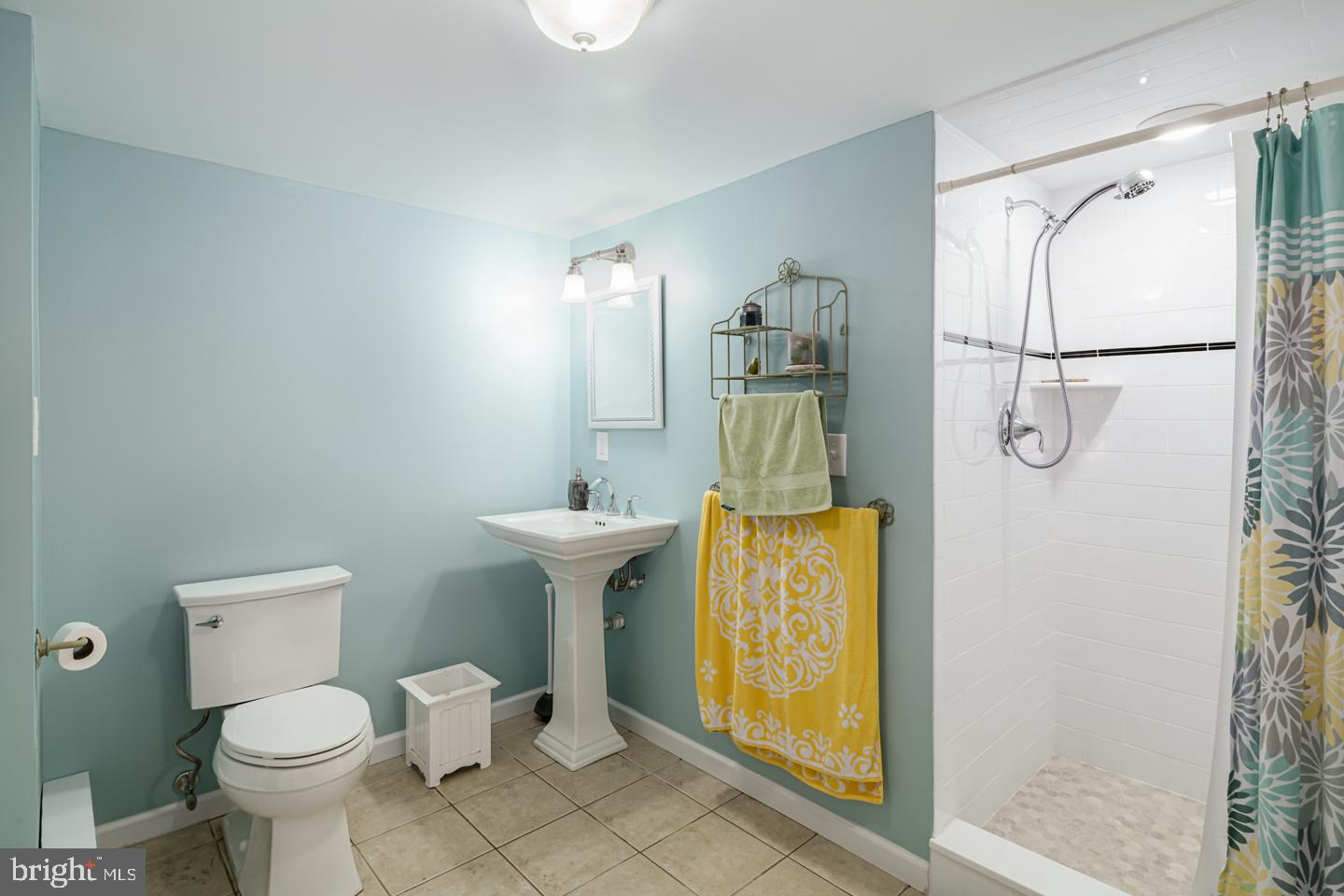 100 Carleton Road Wallingford, PA 19086 - Photo 24 of 29 Gallery Image 24