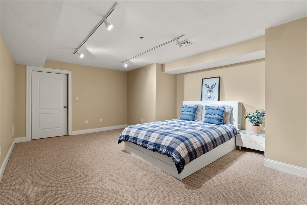 6 Old County Road, Unit 33 Sudbury, MA 01776 - Photo 26 of 42