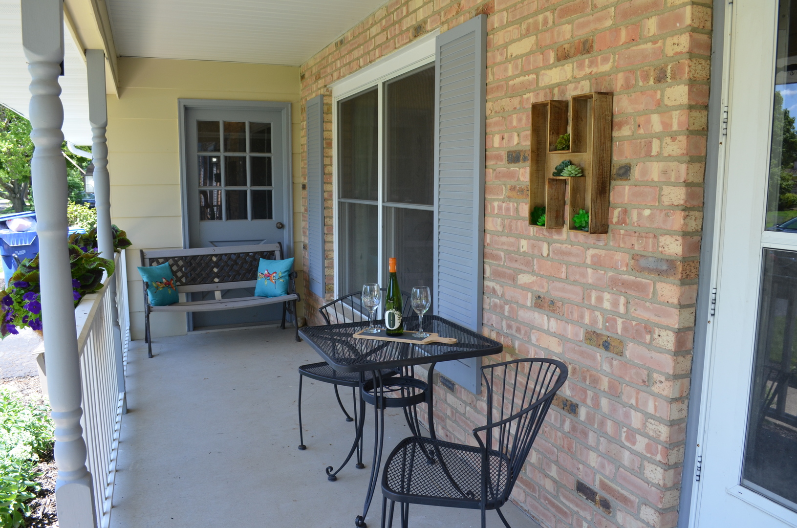 235 Ridge Drive DeKalb, IL 60115 - Photo 2 of 39