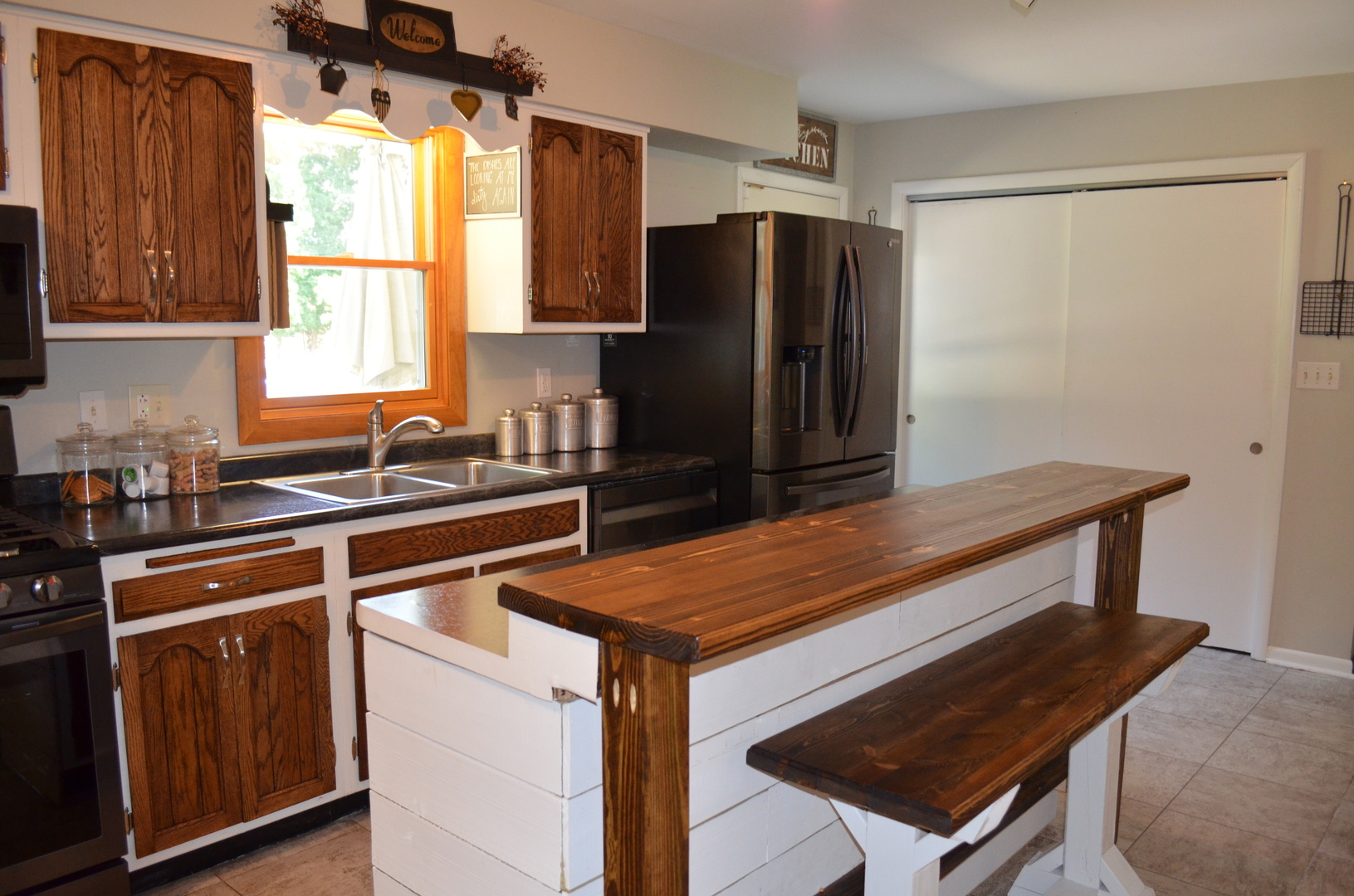 235 Ridge Drive DeKalb, IL 60115 - Photo 12 of 39