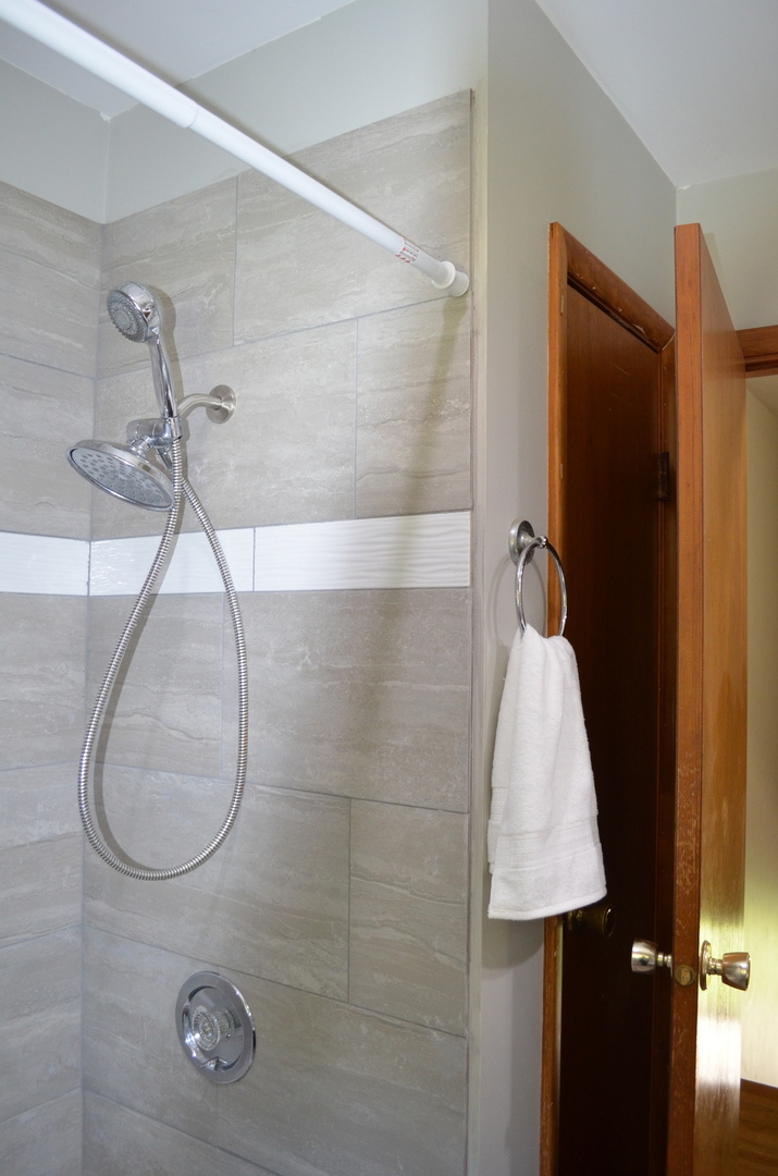 235 Ridge Drive DeKalb, IL 60115 - Photo 34 of 39