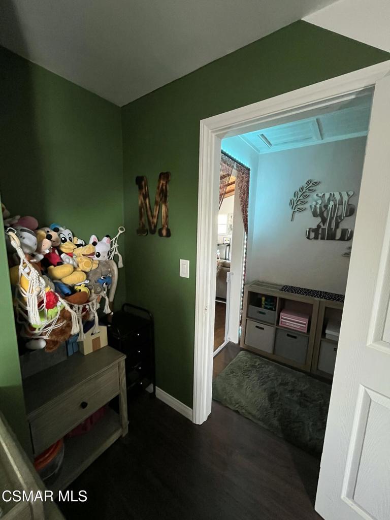 9333 Rowell Avenue Chatsworth, CA 91311 - Photo 17 of 25 a view of a entryway door of the room