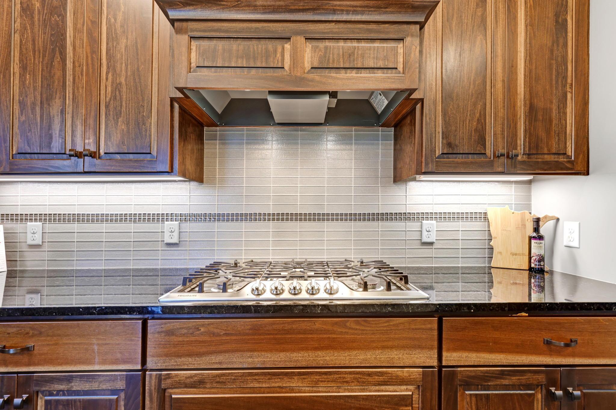 14232 McKenna Road Northwest Prior Lake, MN 55372 - Photo 23 of 81 Gallery Image 23