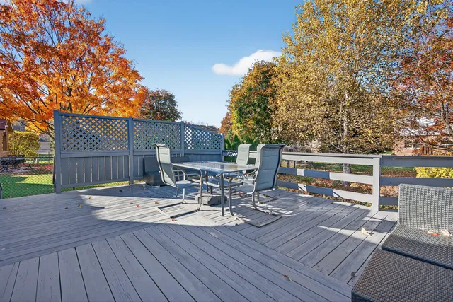 $649,900 | 7800 Brunswick Road, Darien, IL 60561