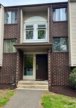 $2,100 | 7 Padanaram Road, Unit F145, Danbury, CT 06811