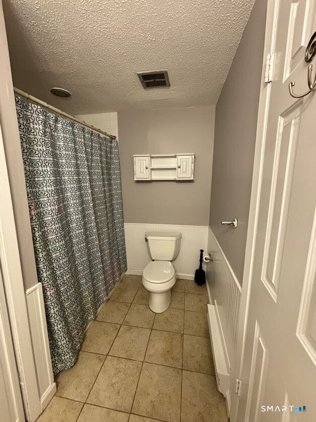 7 Padanaram Road, Unit F145 Danbury, CT 06811 - Photo 15 of 17