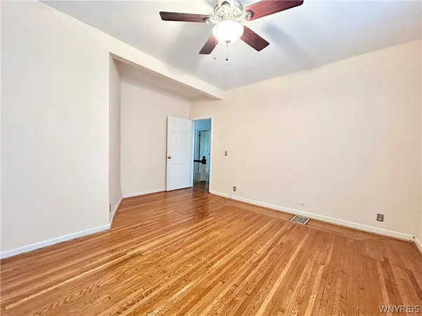 $2,650 | 40 Oakland Place, Buffalo, NY 14222