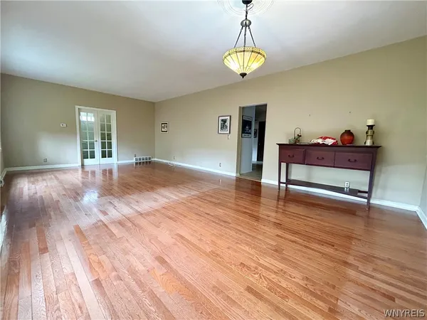 $2,650 | 40 Oakland Place, Buffalo, NY 14222