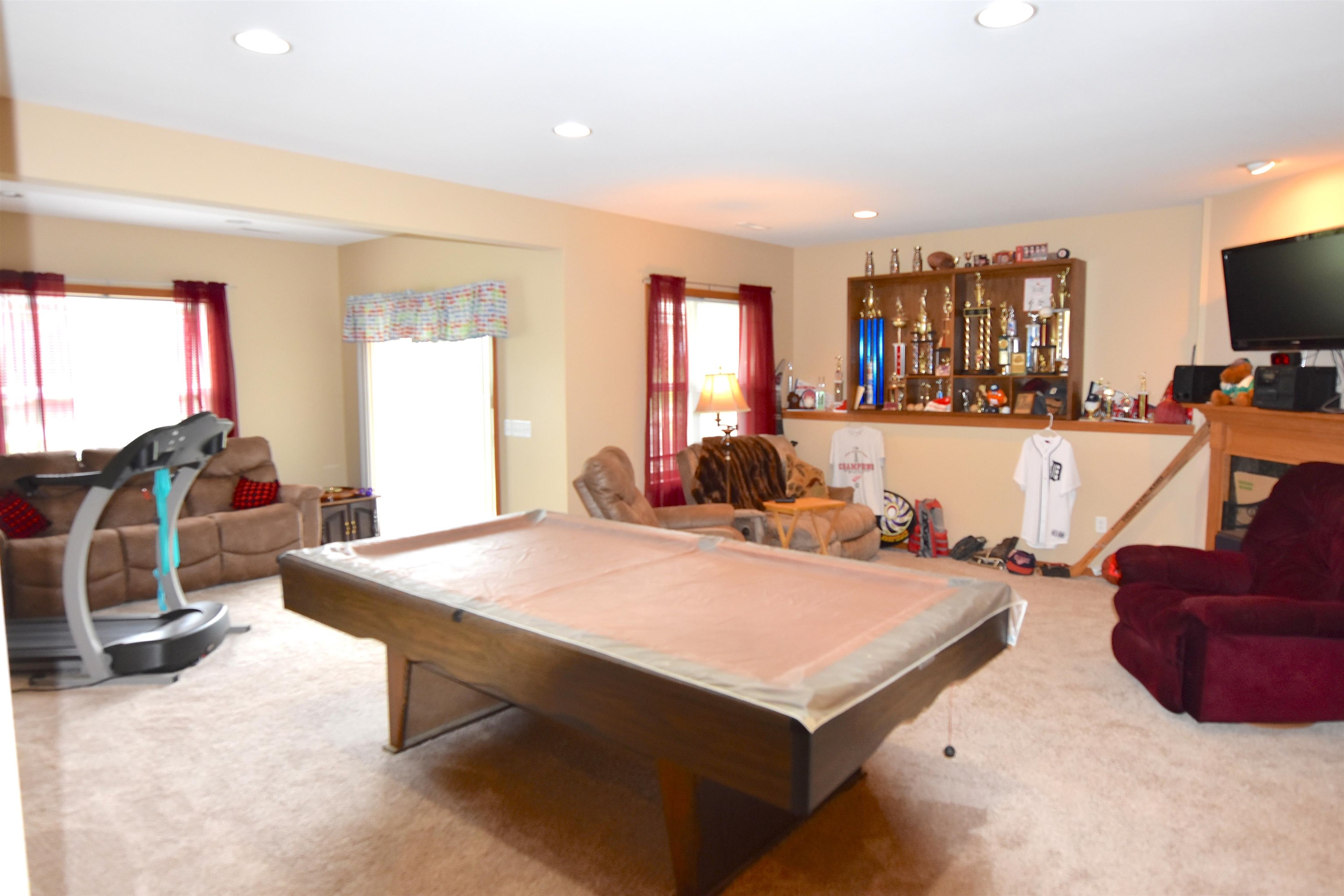 1816 Dondee Road Madison, WI 53716 - Photo 35 of 44 Gallery Image 35