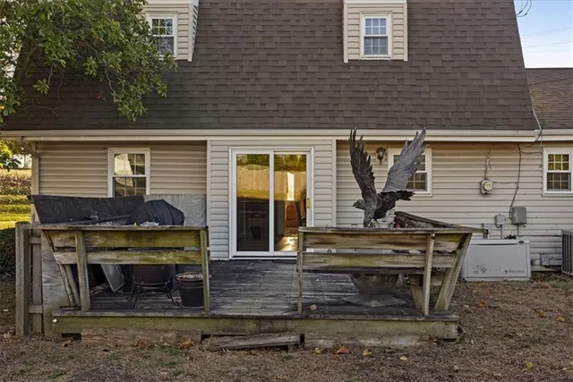 $350,000 | 545 South 134th Street, Bonner Springs, KS 66012