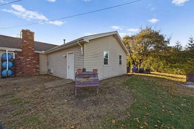 $350,000 | 545 South 134th Street, Bonner Springs, KS 66012