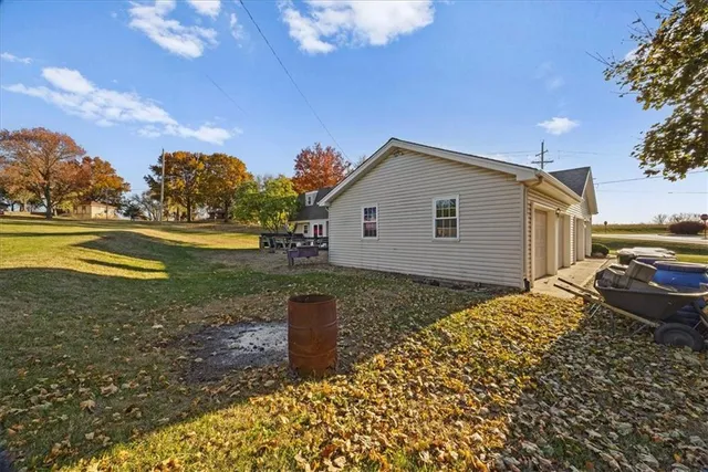 $350,000 | 545 South 134th Street, Bonner Springs, KS 66012