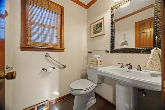 $350,000 | 545 South 134th Street, Bonner Springs, KS 66012