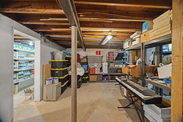 $350,000 | 545 South 134th Street, Bonner Springs, KS 66012