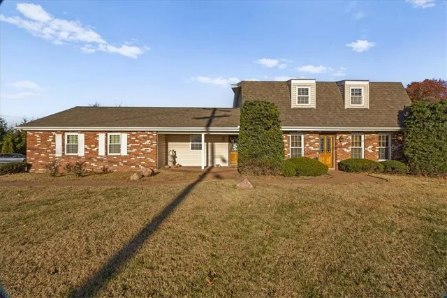 $350,000 | 545 South 134th Street, Bonner Springs, KS 66012