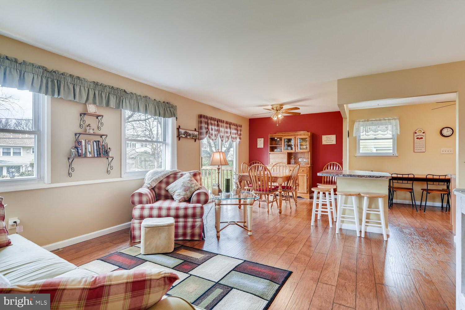 329 Leyton Road Reisterstown, MD 21136 - Photo 5 of 37 Spacious main level