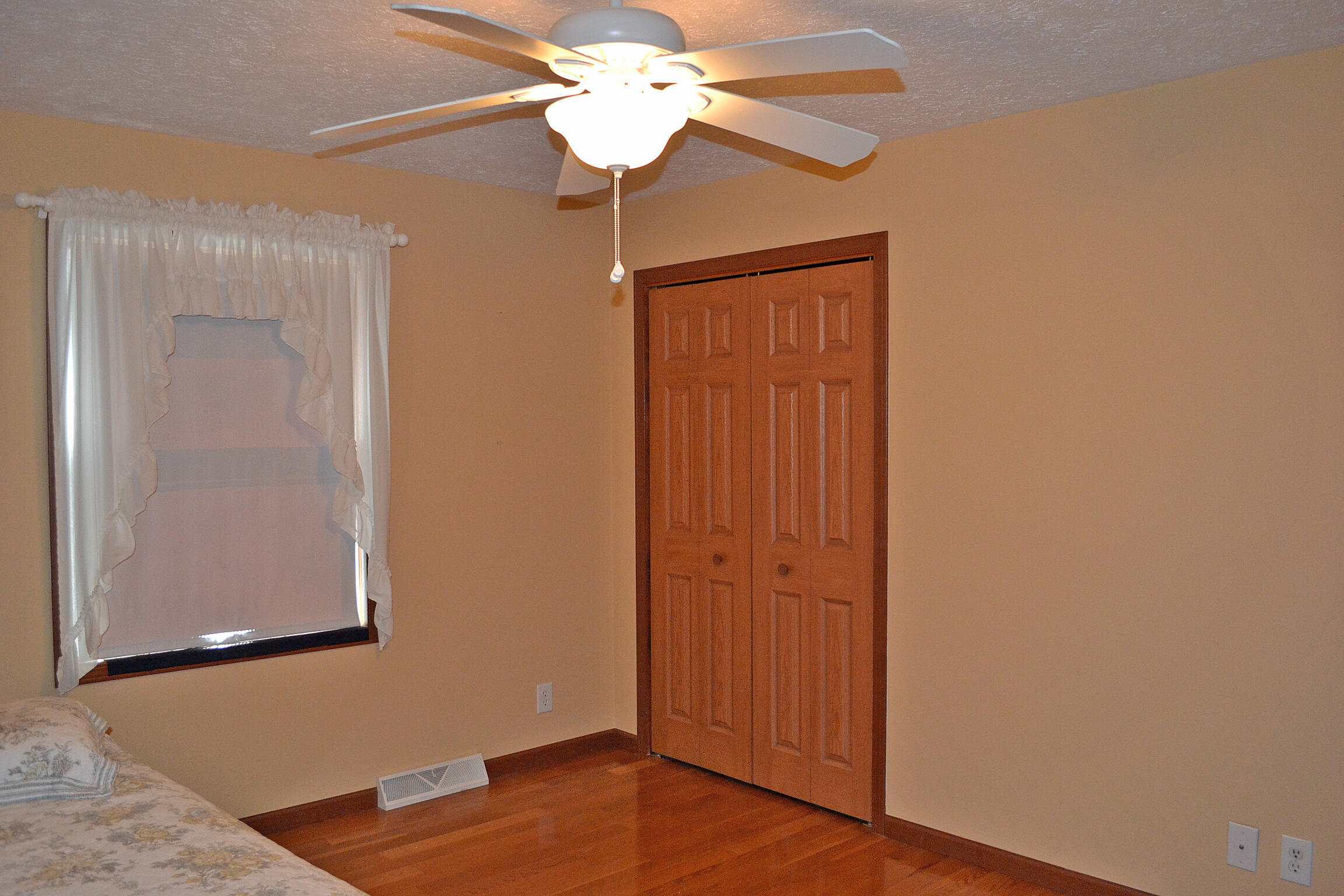 5256 East Toto Road Knox, IN 46534 - Photo 34 of 59 2304x1536