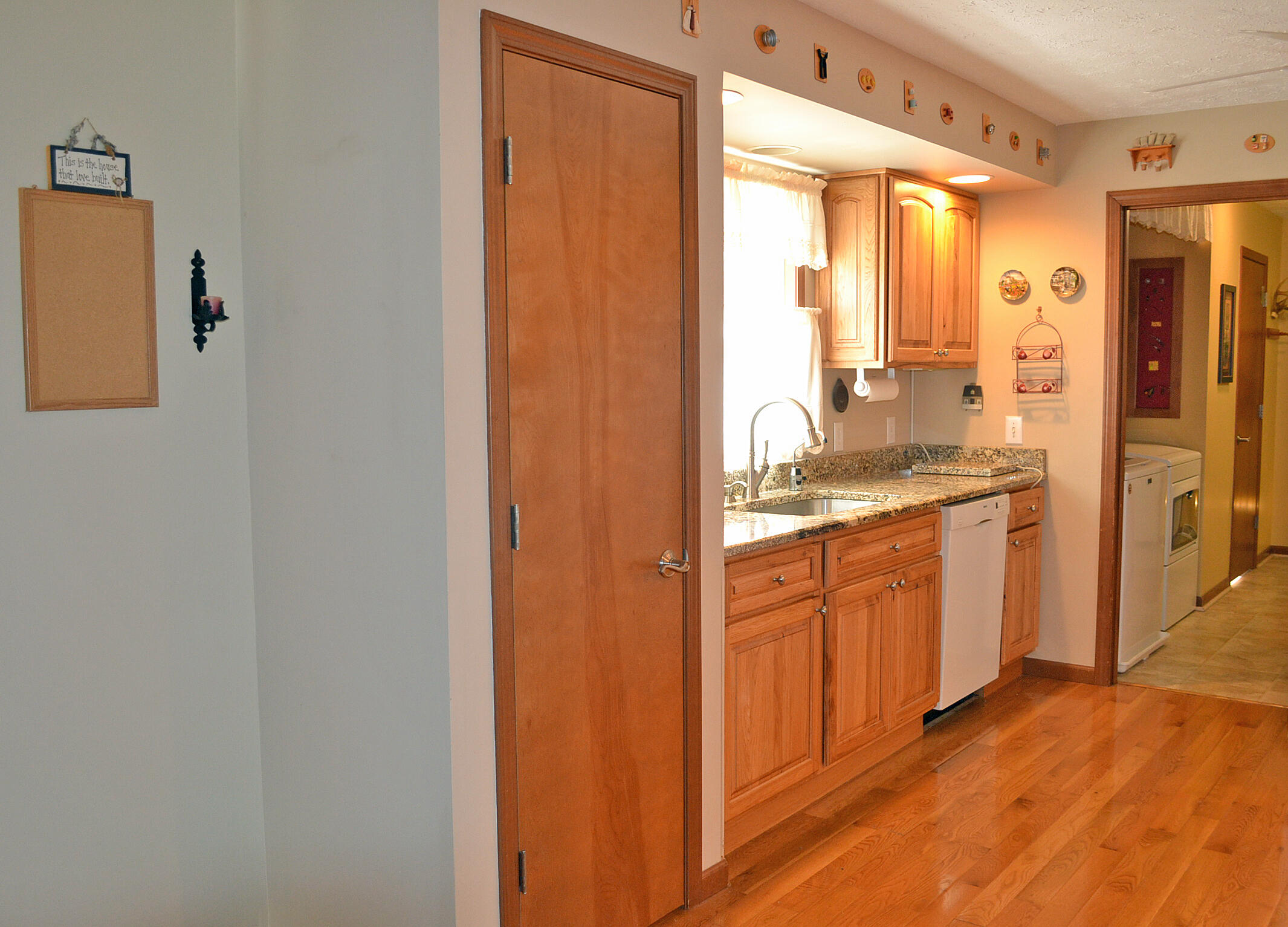 5256 East Toto Road Knox, IN 46534 - Photo 9 of 59 2131x1533
