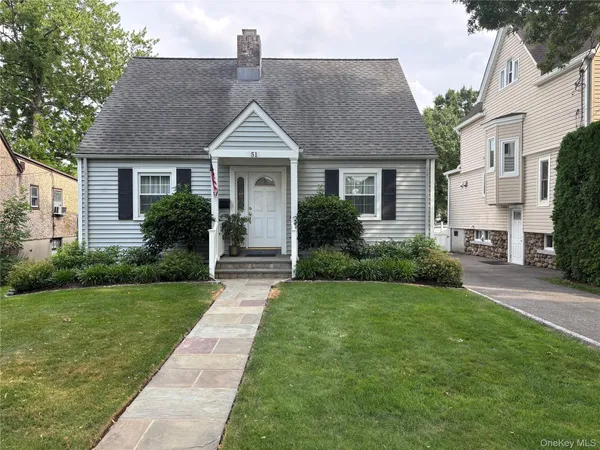 $999,999 | 51 Coakley Avenue, Harrison, NY 10528