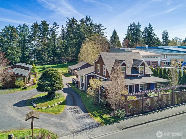 $2,195,000 | 326 Carter Avenue, San Juan Island, WA 98250
