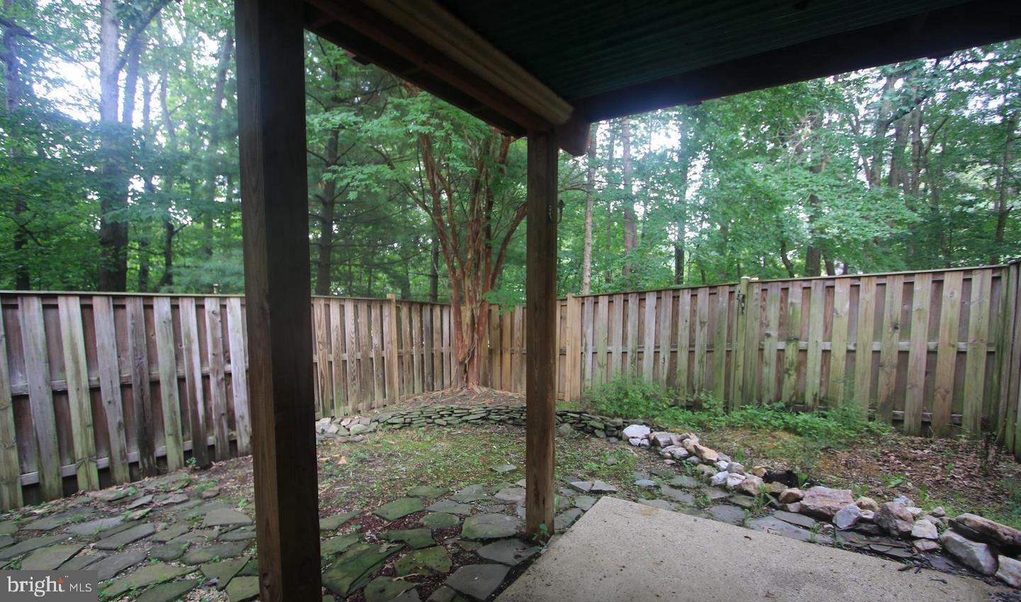 6323 Millwood Circle Springfield, VA 22152 - Photo 20 of 20 a view of a backyard with garden