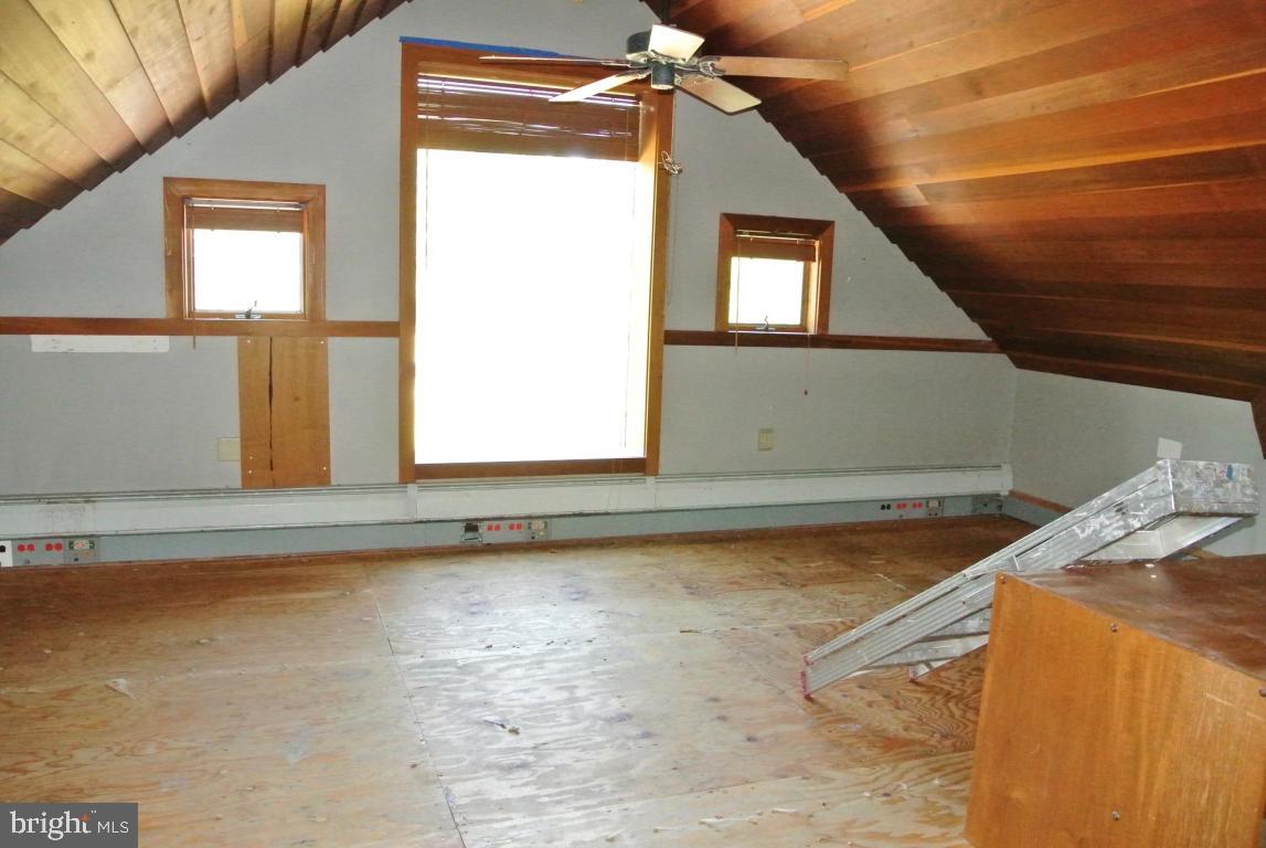 500 Golf Road Lancaster, PA 17602 - Photo 45 of 46 Gallery Image 45